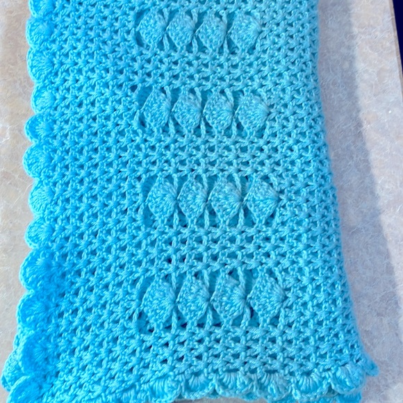 Pastel Blue Size 70” x 50” Knit Blanket - Picture 1 of 4